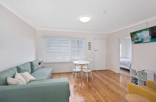Carousel Apartment 5