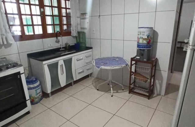 Casa 1km da Praia Vila Tupy, Itanhaém, Parque dos Pássaros