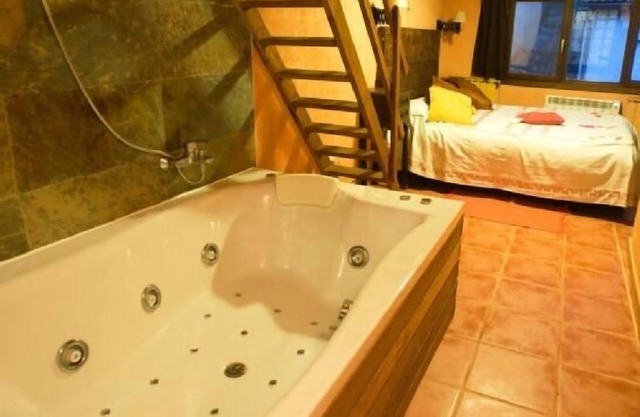 Casa Amapola, El Rincón de Monasterio & SPA for 2 people
