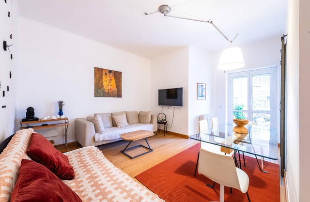 Casa Aniene - Two Bedroom Apartment, Sleeps 4