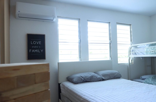 Casa Arostegui - SpaciousnRetreat Near the Beach