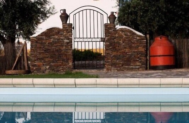 Casa AZUL inOrganic farm in Terena - Alentejo, Portugal
