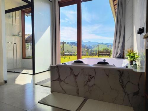 CASA BELA VISTA -HIDRO - WIFI -PRÓXIMO RESTAURANTES e PIZZARIAS