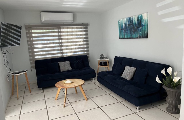 Casa Brisa Family 4 Bedrooms, Private pool 🏊‍♀️Jacuzzi&Terraza, 5 blocks malecon🏝️🌊☀️