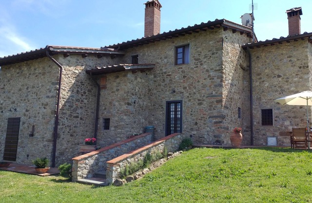 Casa Buriano 6 persons in villa (2 apartments!) with private pool