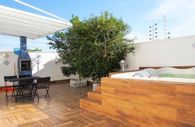 Casa c Wi-Fi, Churrasq e Jacuzzi em Porto Feliz/SP