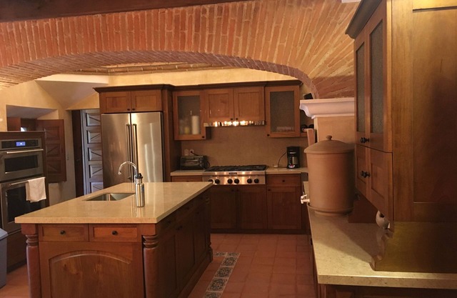 Casa Calidad - Beautiful Colonial House