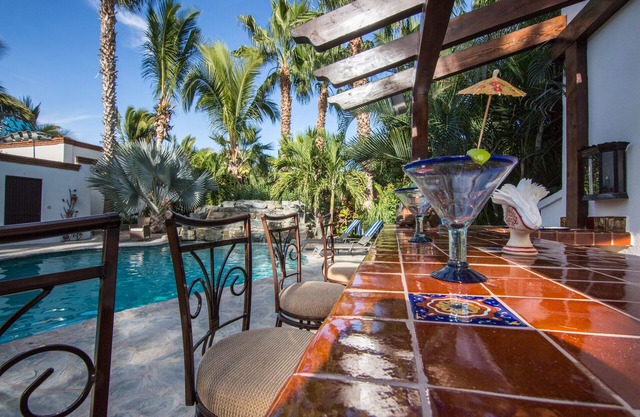 Casa CascadaCerritos View casita private pool oasis mins to the beach nest 2012