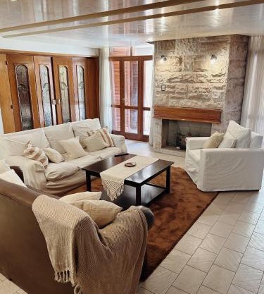 Casa Cedro, en el centro de Mendoza.