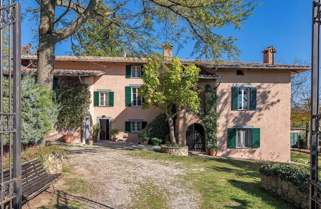 Casa Ciculino 8, Emma Villas