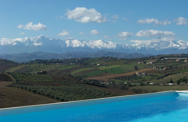 Casa Cologna, very large holiday home for large groups