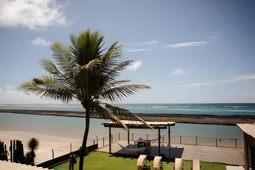 Casa com 5 suítes, sauna, piscina e área gourmet