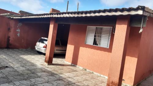 Casa com ar condicionado e 2 suítes ilha comprida
