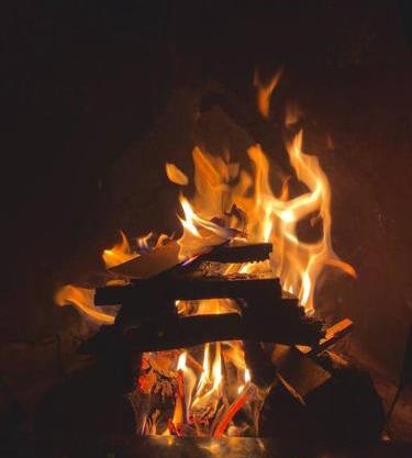 Casa com banheira e lareira 12km da cidade