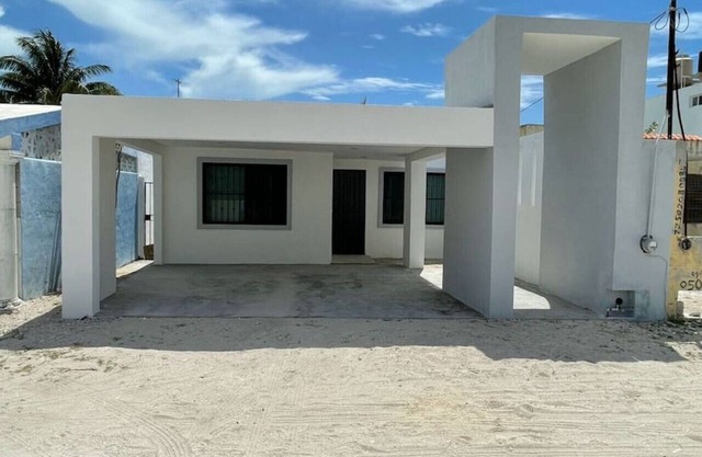 Casa con Piscina en Chixchulub a 100 m de la playa