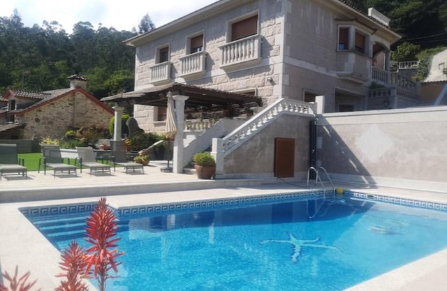 Casa con Piscina Casa Salvante