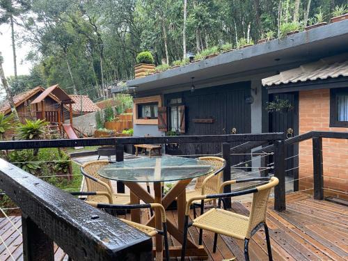 casa da flor estúdio com lareira