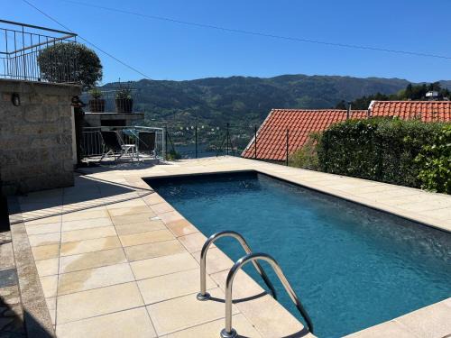 Casa da Lage - Piscina privada - Gerês