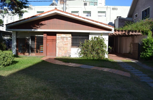 Casa de 3 dormitorios con barbacoa a 100 m de la playa