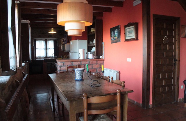 Casa de Aldea Peña Crespa Para 10 Personas a 10 Minutos de Villaviciosa