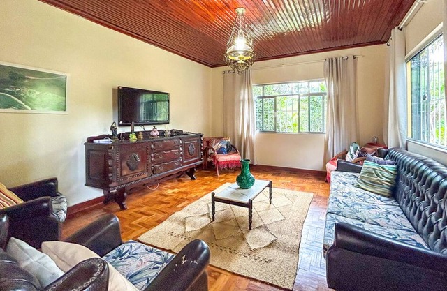 Casa de campo com WiFi e churrasq em Bom Jardim/RJ