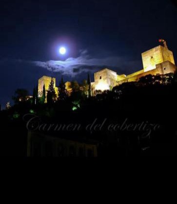 Casa de lujo frente a la Alhambra