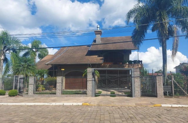 Casa de Pedra-Vale dos Vinhedos -RS