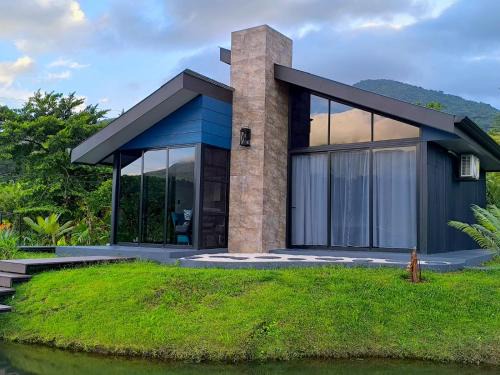 Casa del Lago