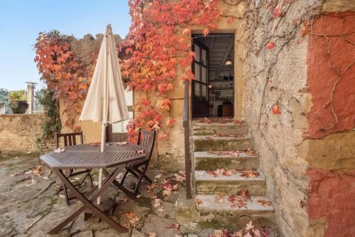 Casa del Pastor-Brugarolas Village