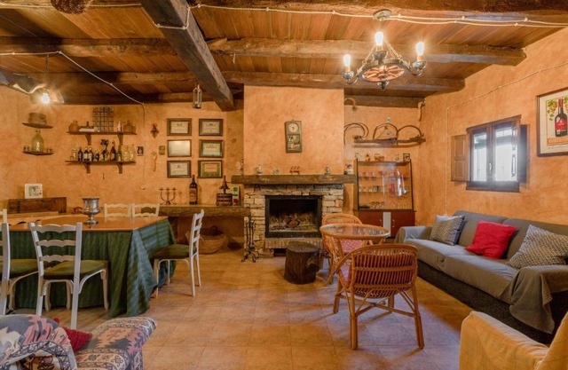 Casa Encarnacion pequeña