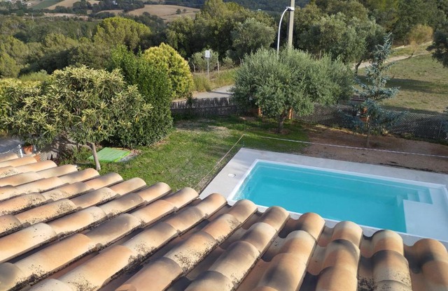 Casa familiar con piscina