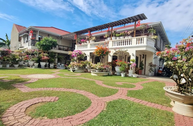 Casa Familya