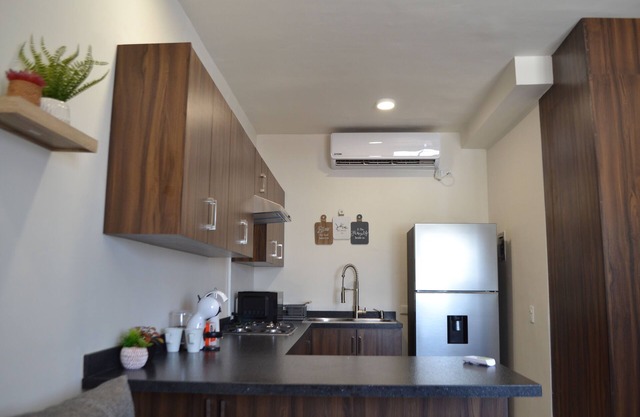 Casa GardeniasnNew 2 bedroom Apt. AC, private parking and restricted access