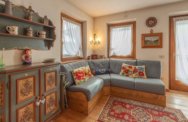 Casa Le Vivane, with baklcony and view