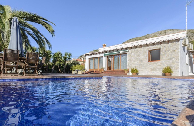 CASA LEA - Villa with private pool in Alcalali. Free WiFi