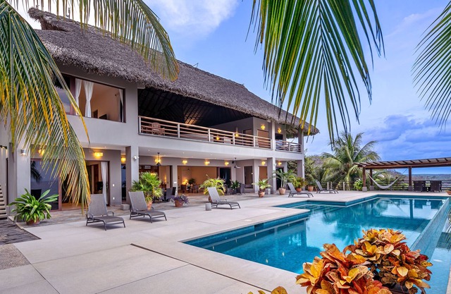 Casa Lia Ocean View Oasis