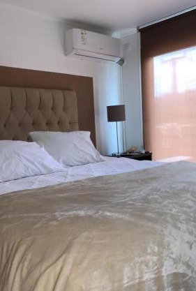 Casa linda en bosque mar