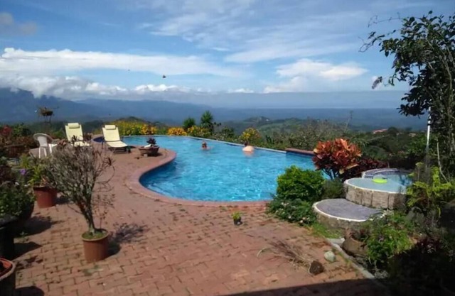 Casa Margarita with Pool Access and Ocean View
