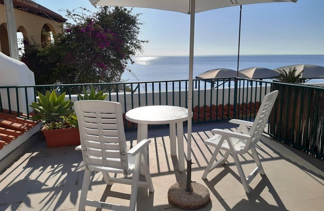 Casa Marinella up to 10 people on the sea