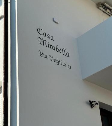 Casa Mirabella
