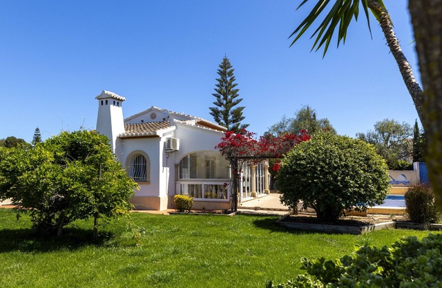 Casa Mitra