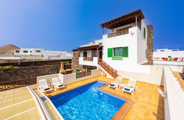 Casa Morro Blanco - Four Bedroom Villa, Sleeps 9