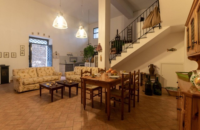 Casa Museo A 'Rina, on the slopes of Mt Etna with panoramic views and free WiFi