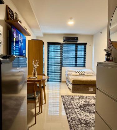 Casa Olivia - SMDC Studio with Balcony Back of SM City IloIlo