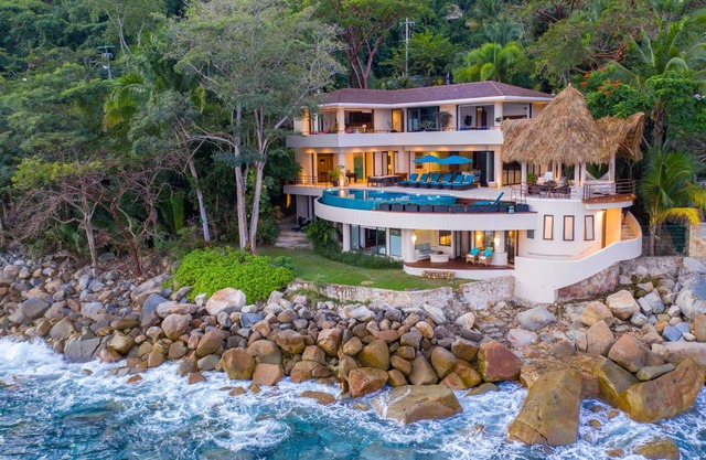 Casa Peña Del Mar is a Luxurious Oceanfront Home in Exclusive Gated Community