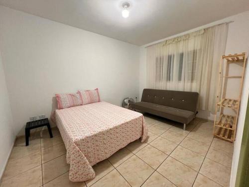 Casa pequena em Atibaia