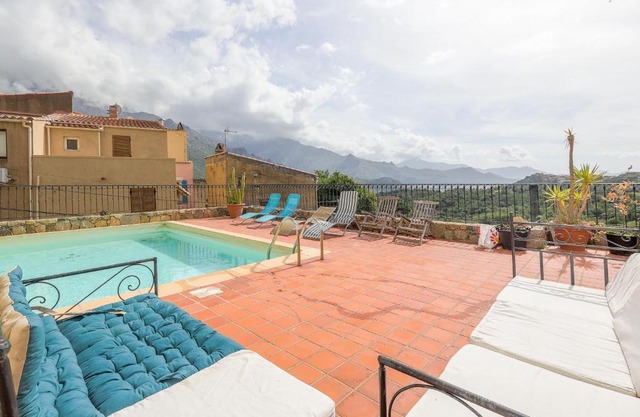 Casa Pietra - Piscine privative et toit terrasse