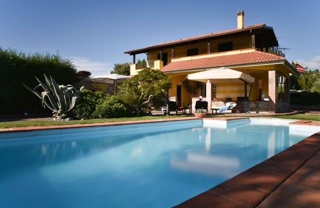 Casa Rosaria - Beautiful views, garden and pool in cozy cottage