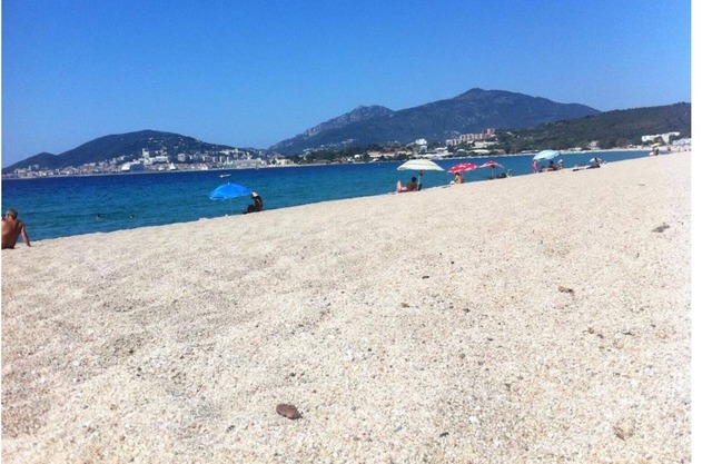 Casa Rossa is a large family house surrounded by greenery!