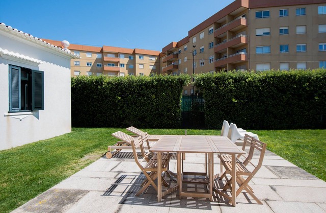 Casa São João a 400 Metros da Praia com Jardim